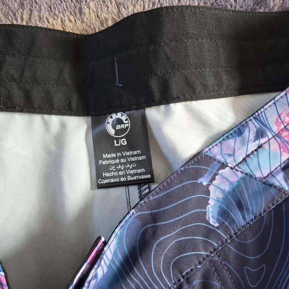 Women’s Patterned Active Shorts - Black with Blue & Pink - Picture 6 of 7